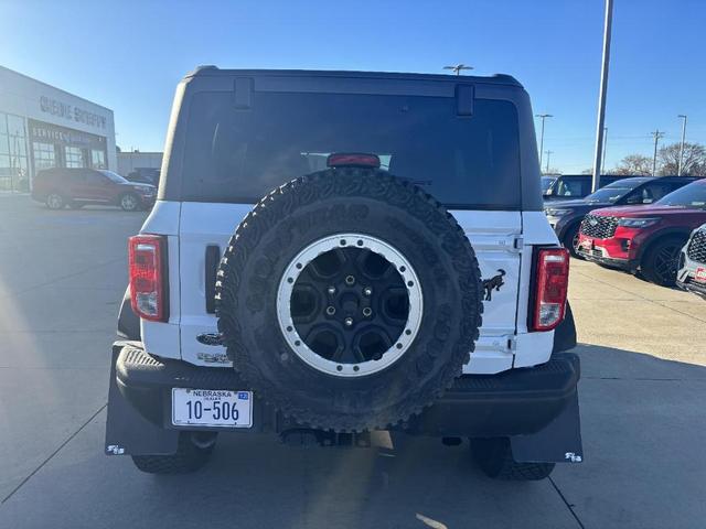 2022 ford bronco black diamond