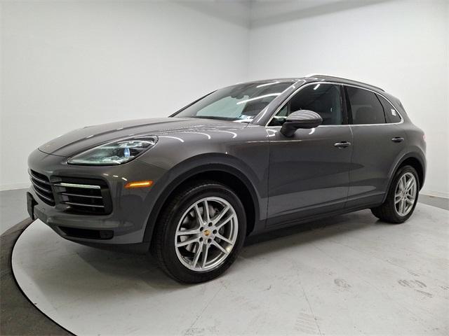 2019 porsche cayenne base