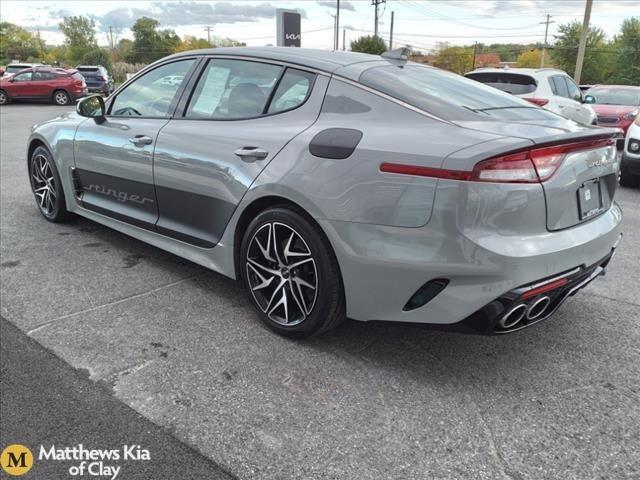 2022 kia stinger gt-line