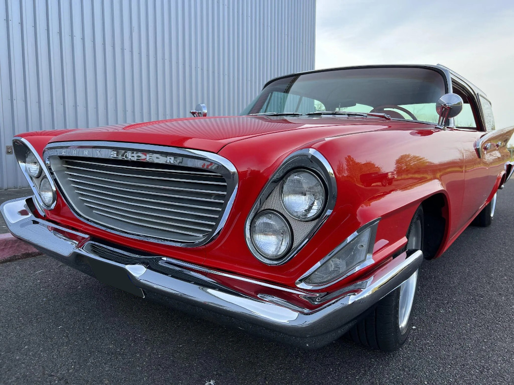chrysler newport town