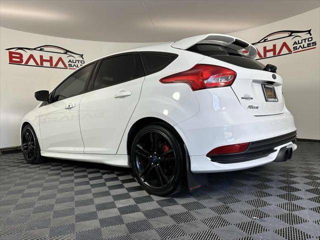 2016 ford focus st