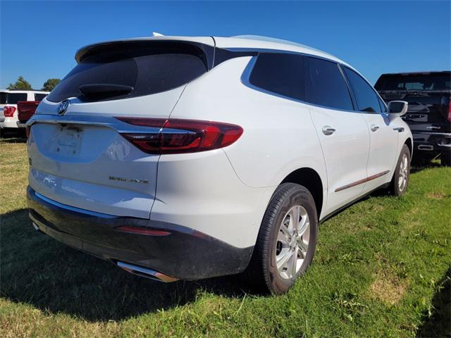 2019 buick enclave essence