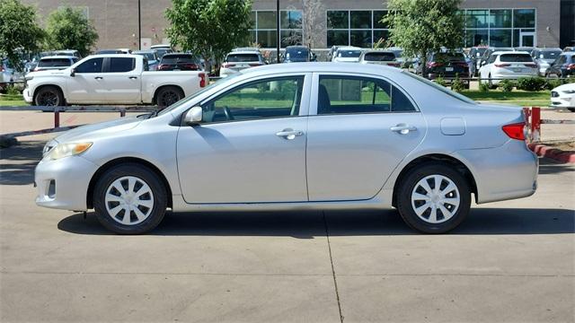 2013 toyota corolla le