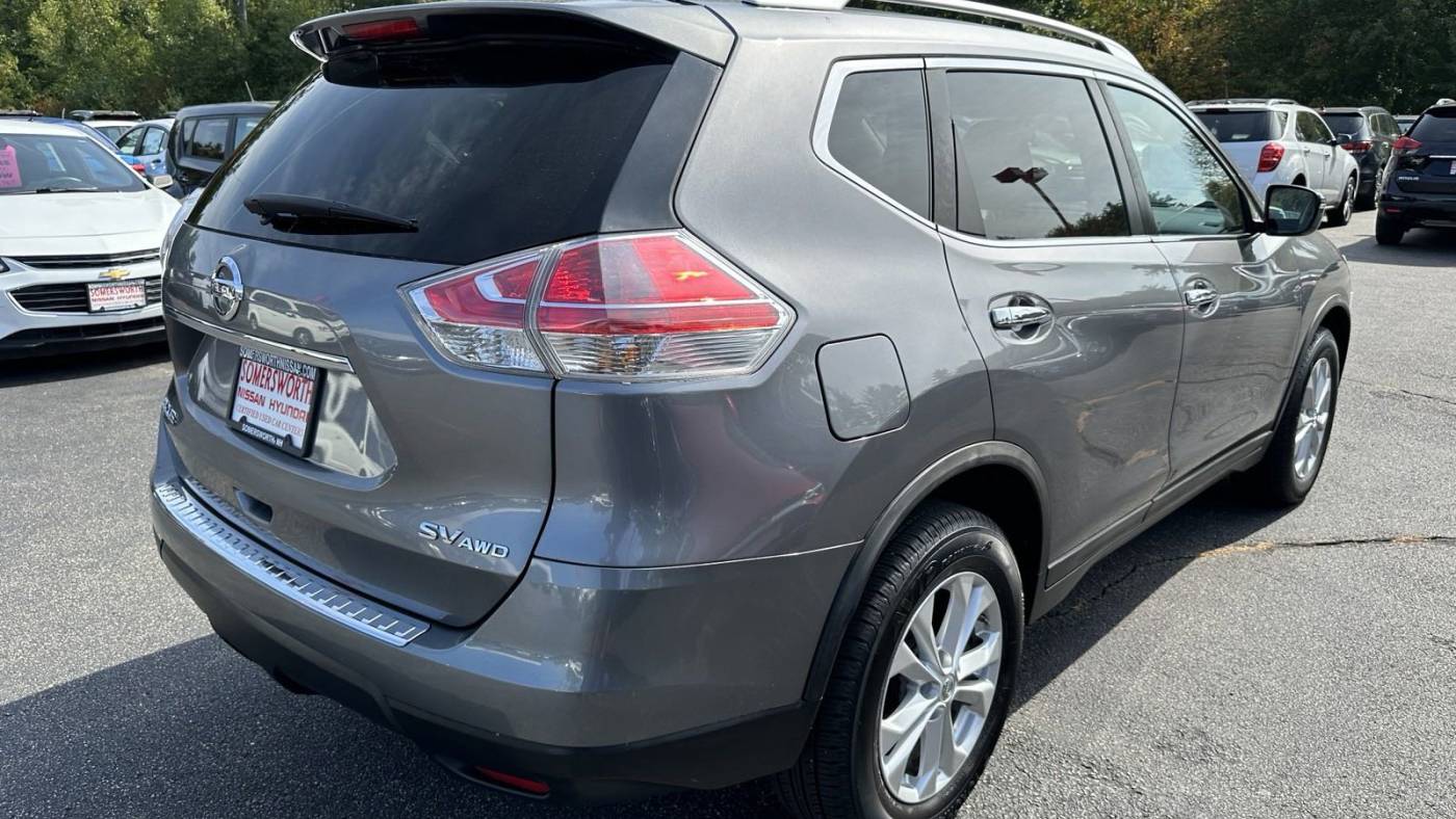 2016 nissan rogue sv