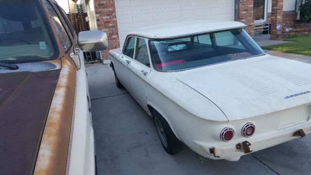 1962 corvair 700 4-door - rust free