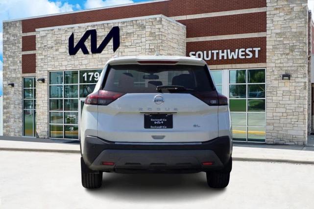 2021 nissan rogue sl