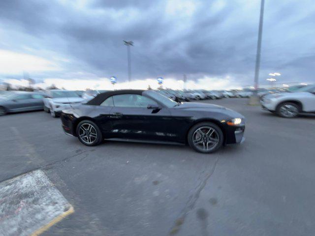 2022 ford mustang ecoboost premium