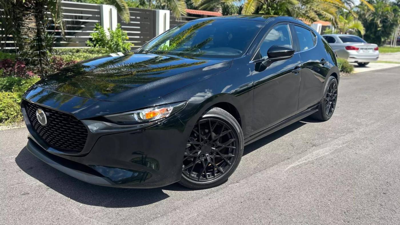 2022 mazda mazda3 hatchback select