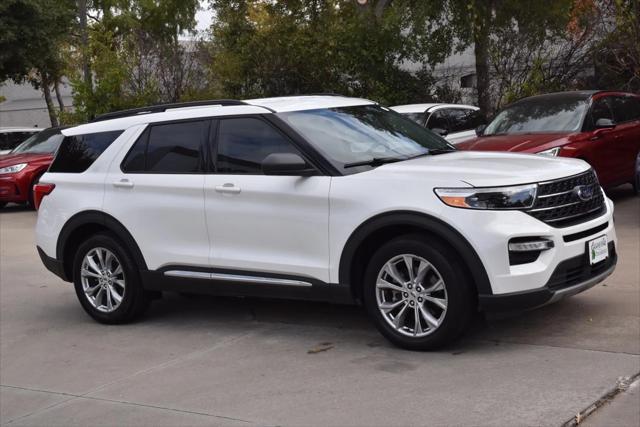 2021 ford explorer xlt