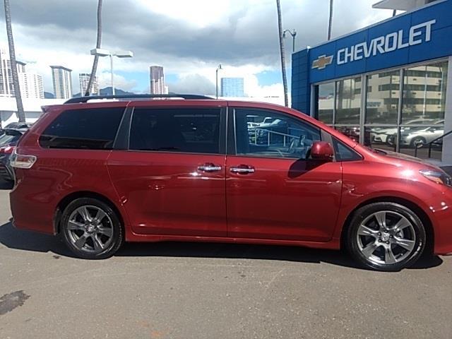 2017 toyota sienna se 8-passenger se 8-passenger 4dr mini-van for sale in honolulu, hawaii