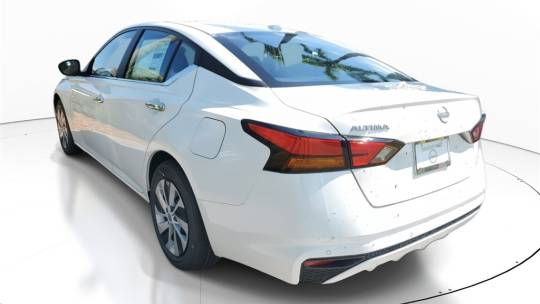 2025 Nissan Altima