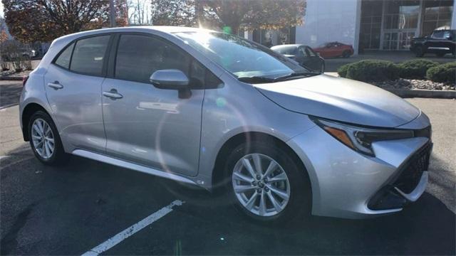 2023 toyota corolla hatchback se