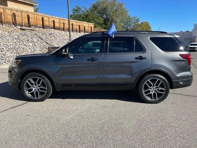 2018 ford explorer sport