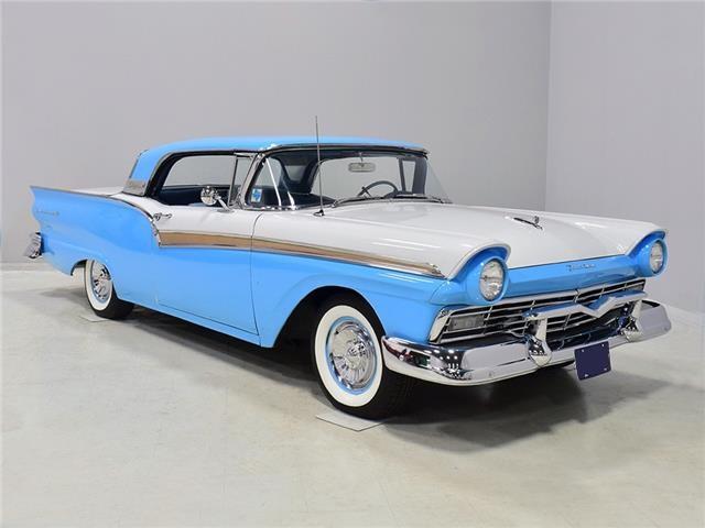 1957 ford fairlane skyliner