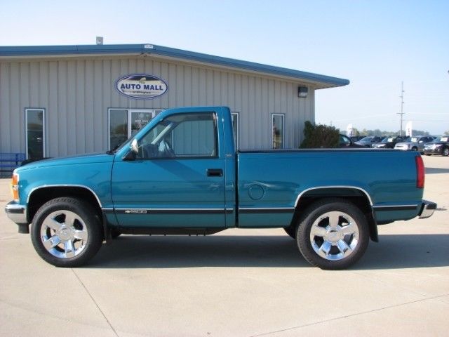 1993 chevrolet c/k 1500 reg. cab w/t 6.5-ft. bed 4wd 63,000 miles teal 5.7l v8