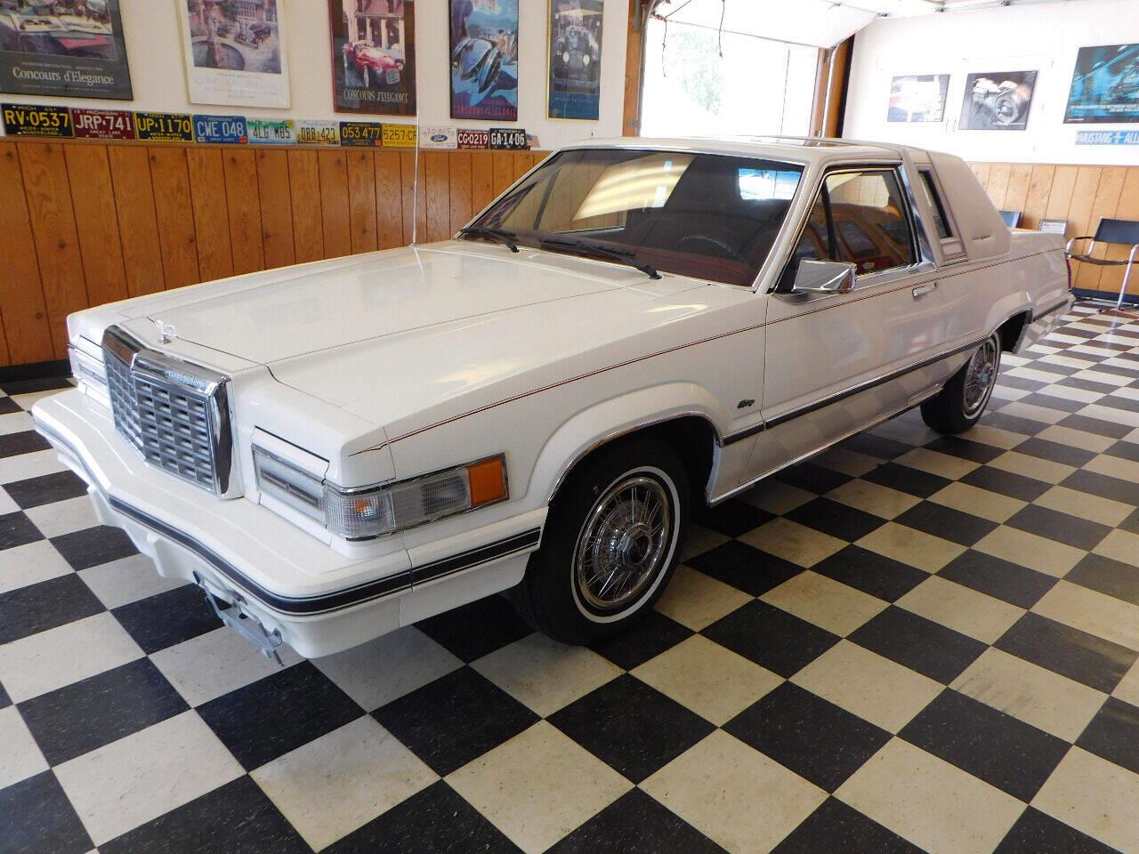 1982 ford thunderbird