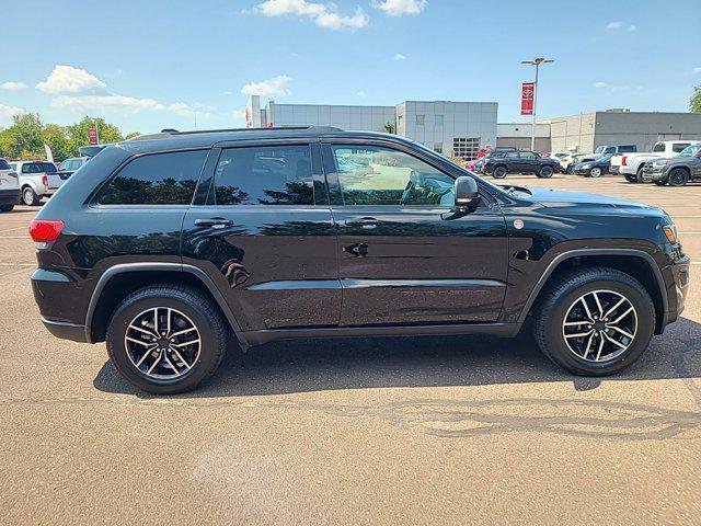 2020 jeep grand cherokee trailhawk