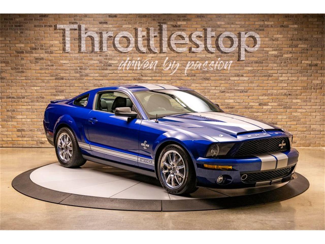2008 ford mustang