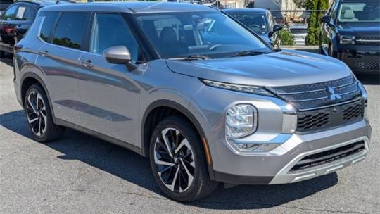 2022 mitsubishi outlander se