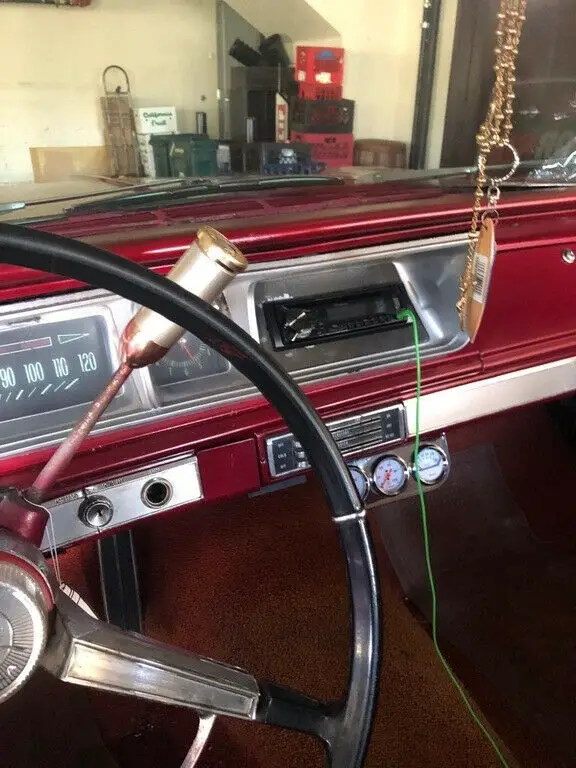 1966 chevrolet impala 383 stoker v8 4-spd automatic 1200 mi on motor 20" rims