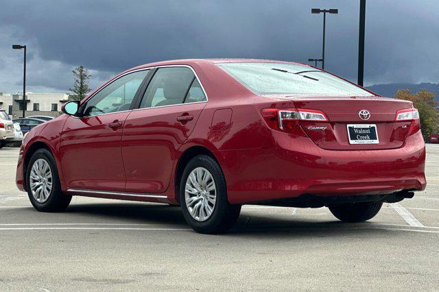 2012 toyota camry le