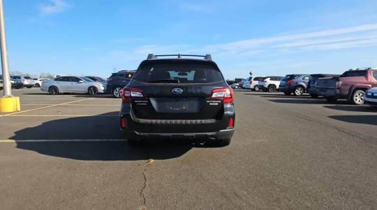 2016 Subaru Outback