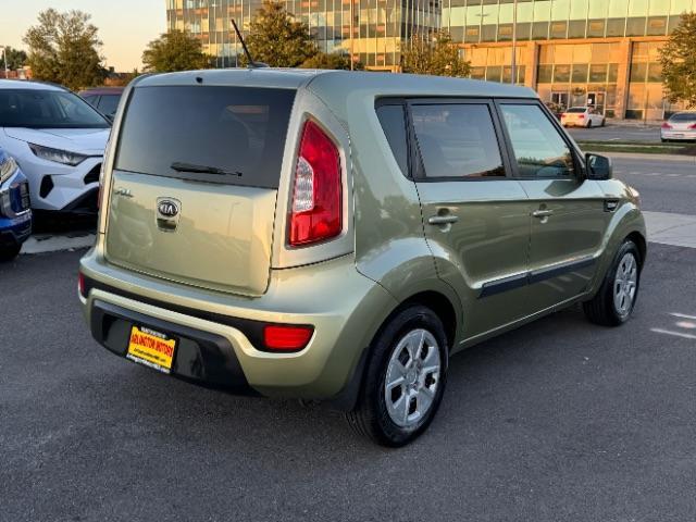2013 kia soul base