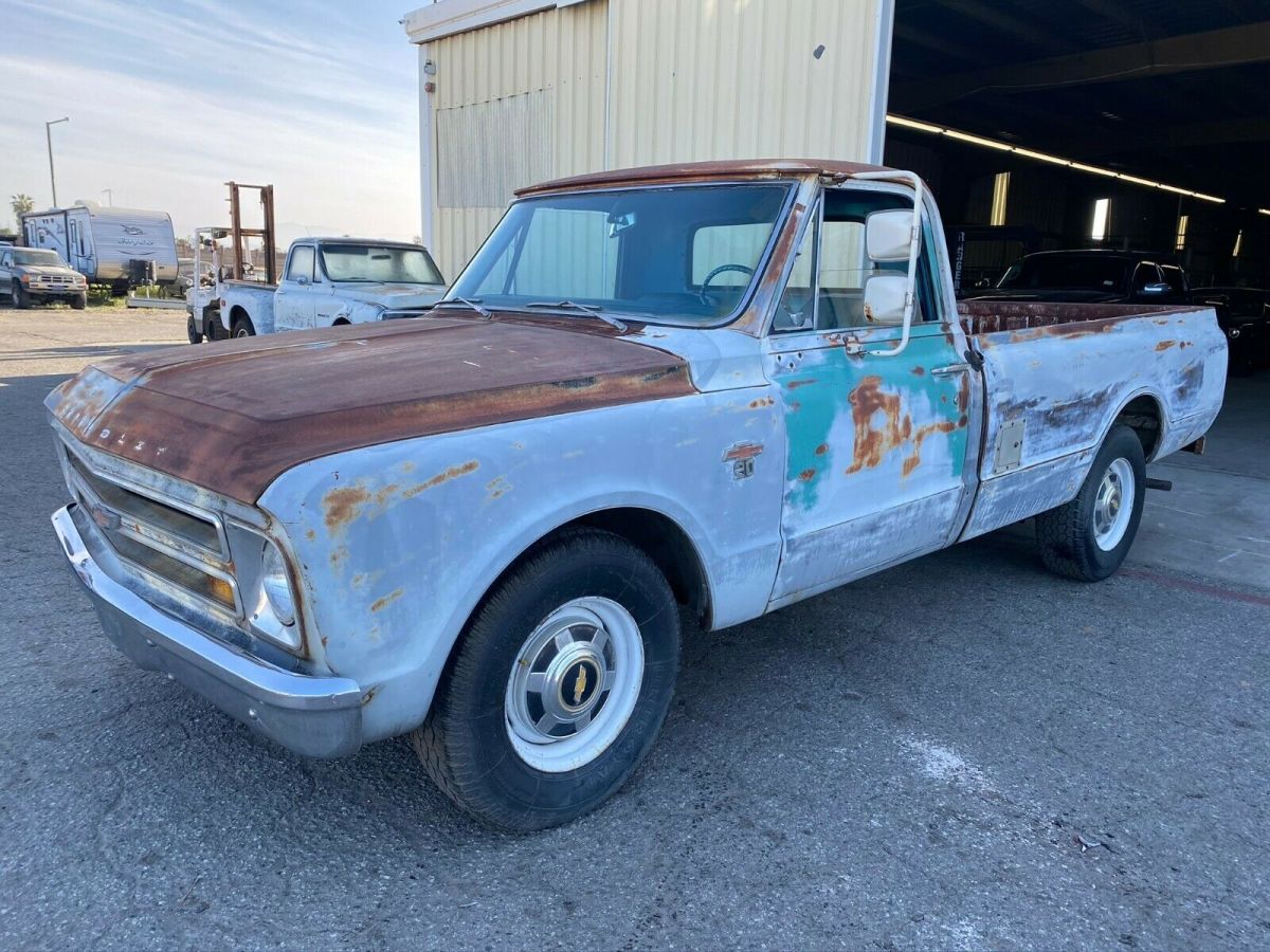 1967 chevrolet c20 cst pickup, factory a/c and p/s, video/delivery, no reserve!
