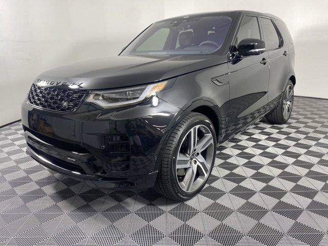 2023 land rover discovery p360 s r-dynamic