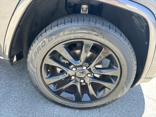 2017 jeep grand cherokee altitude