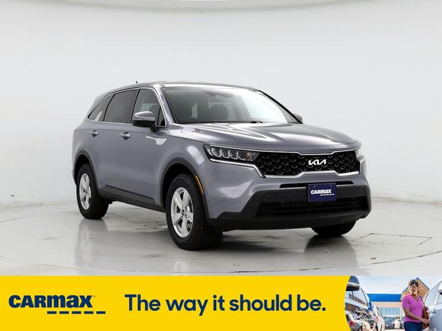 2022 kia sorento lx