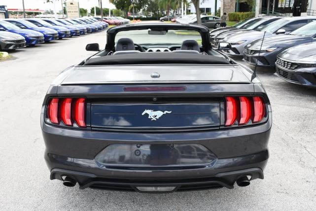 2022 ford mustang ecoboost premium