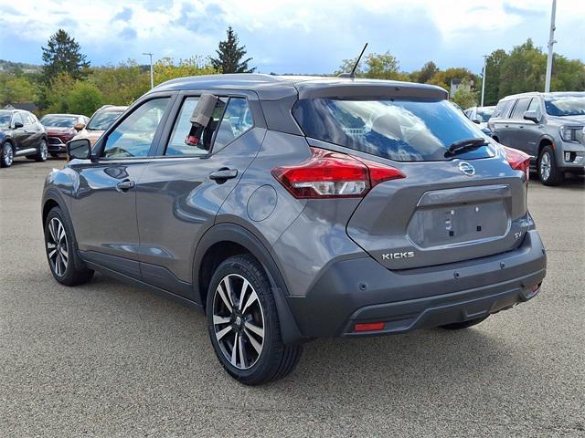 2020 nissan kicks sv