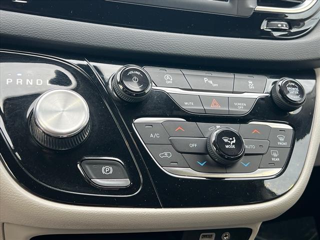 2020 chrysler pacifica touring l
