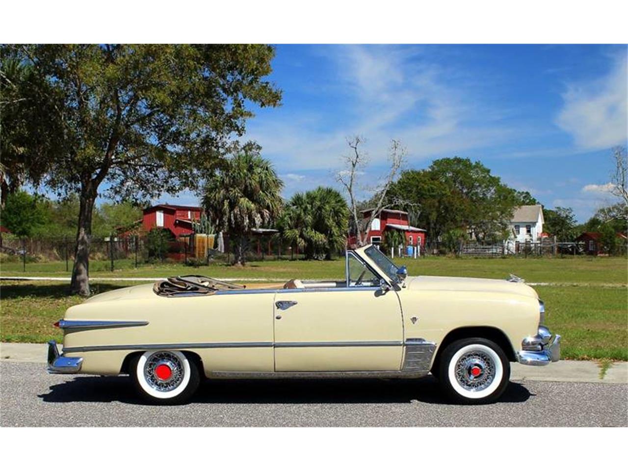 1951 ford deluxe