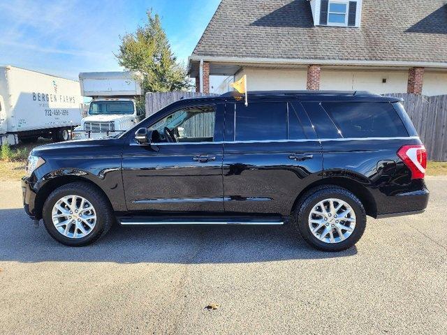 2021 ford expedition xlt