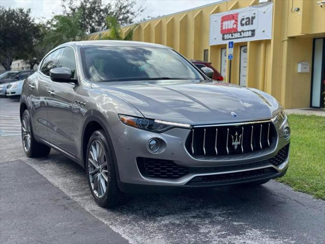 2018 maserati levante base