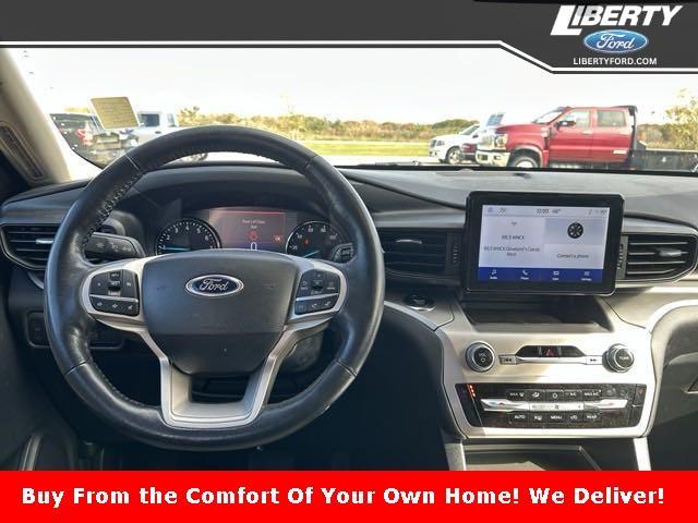 2022 ford explorer xlt