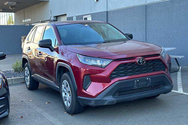 2022 toyota rav4 le