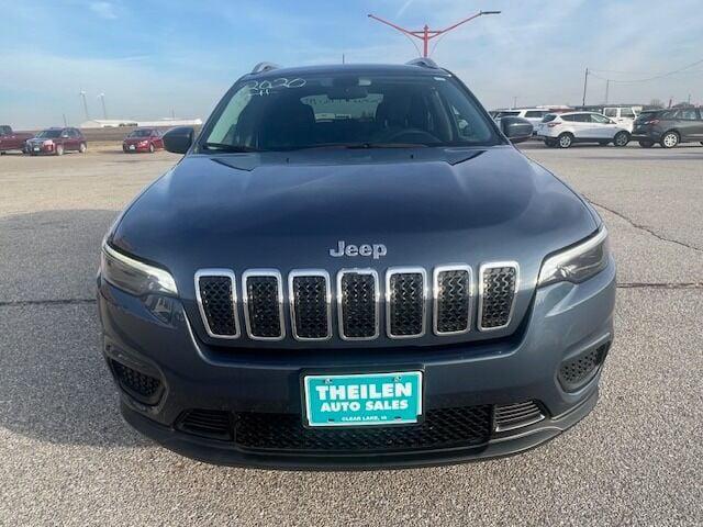 2020 jeep cherokee latitude