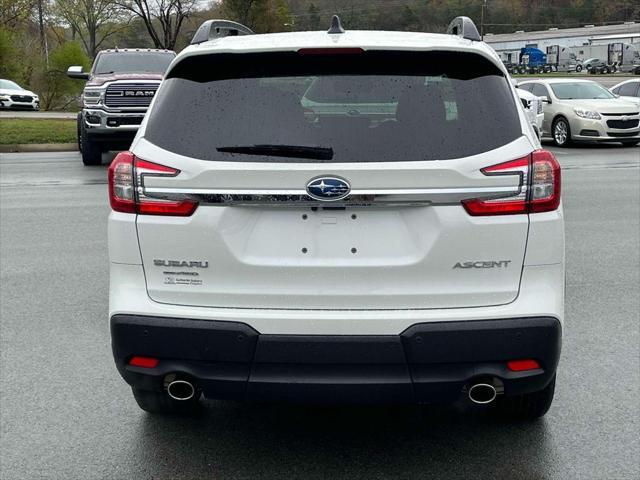2024 subaru ascent premium 8-passenger