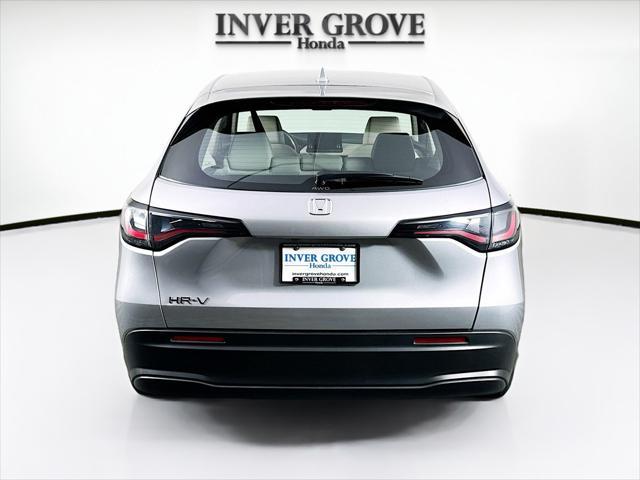 2023 honda hr-v lx
