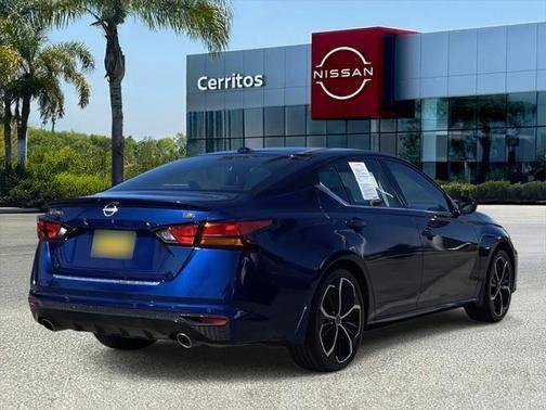 2023 nissan altima