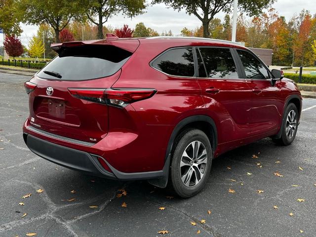 2023 toyota highlander xle