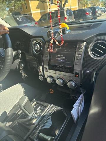 2018 toyota tundra sr5