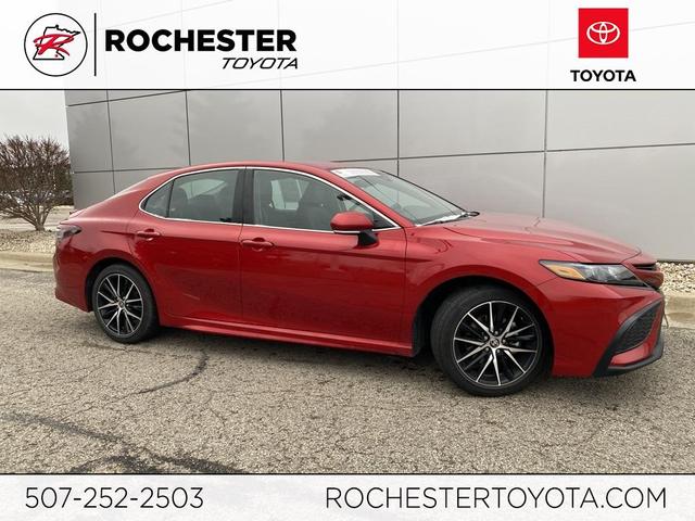 2024 toyota camry se