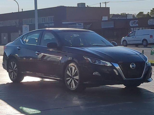 2021 nissan altima 2.5 sv