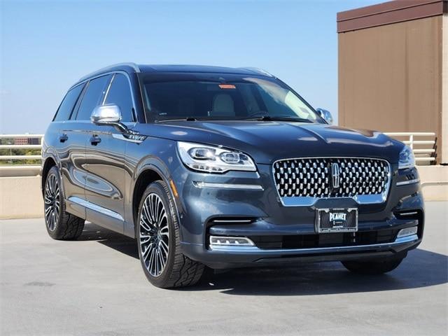 2021 lincoln aviator black label