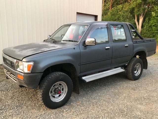 1990 toyota hilux 4 door 4wd pickup right hand drive rare straight axle crew cab