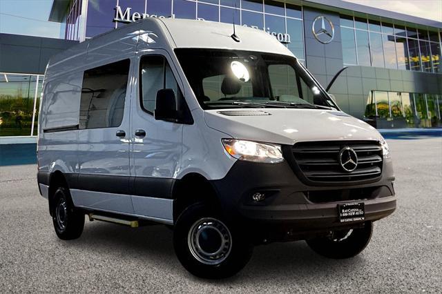 2024 mercedes-benz sprinter 2500 standard roof